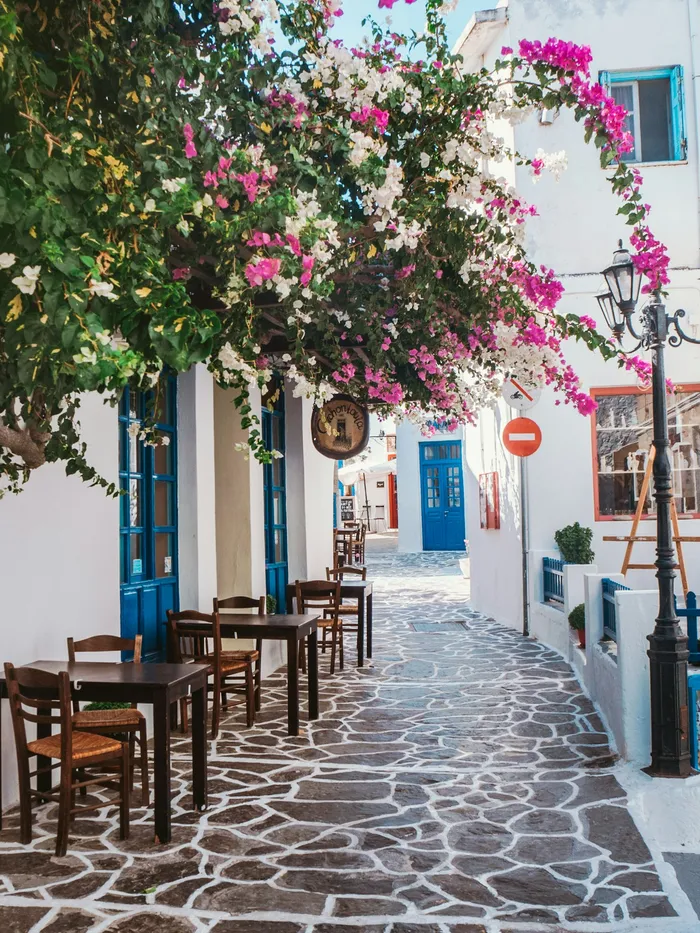 Whitewashed old town alley