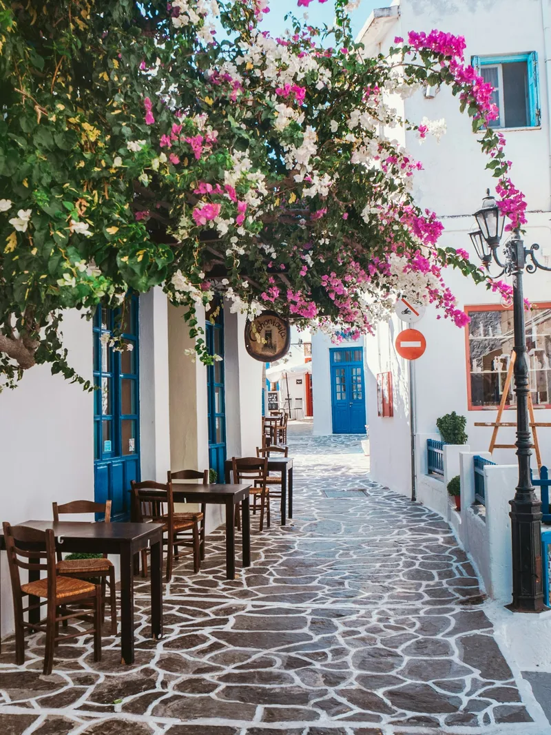 Whitewashed old town alley